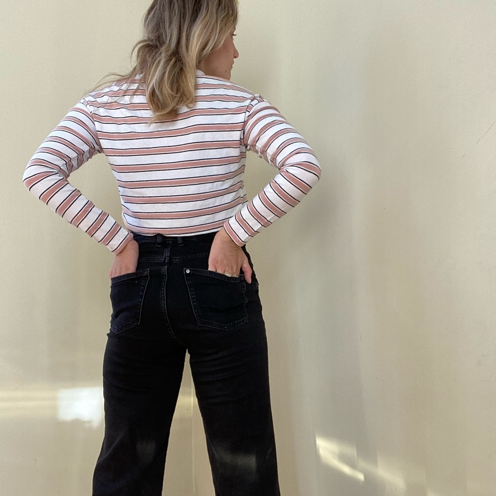 Stripped cropped top! - Picture 2 of 4